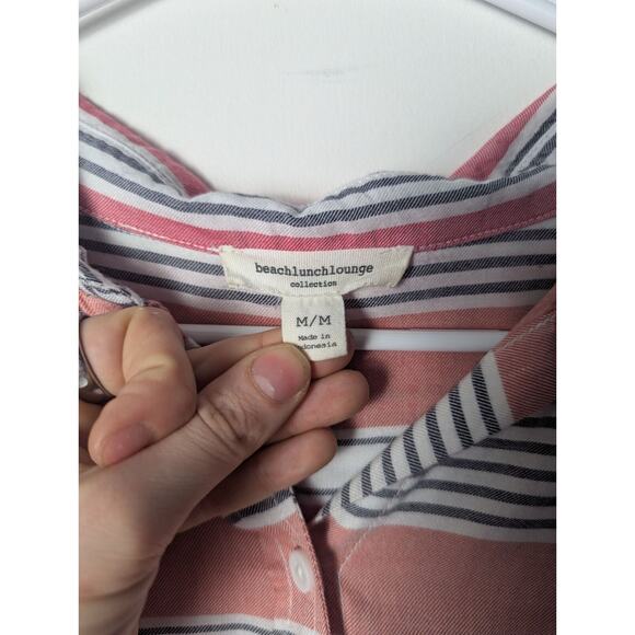 BeachLunchLounge Blouse Womens Medium Button Up Coastal Preppy Casual Striped - Picture 3 of 5